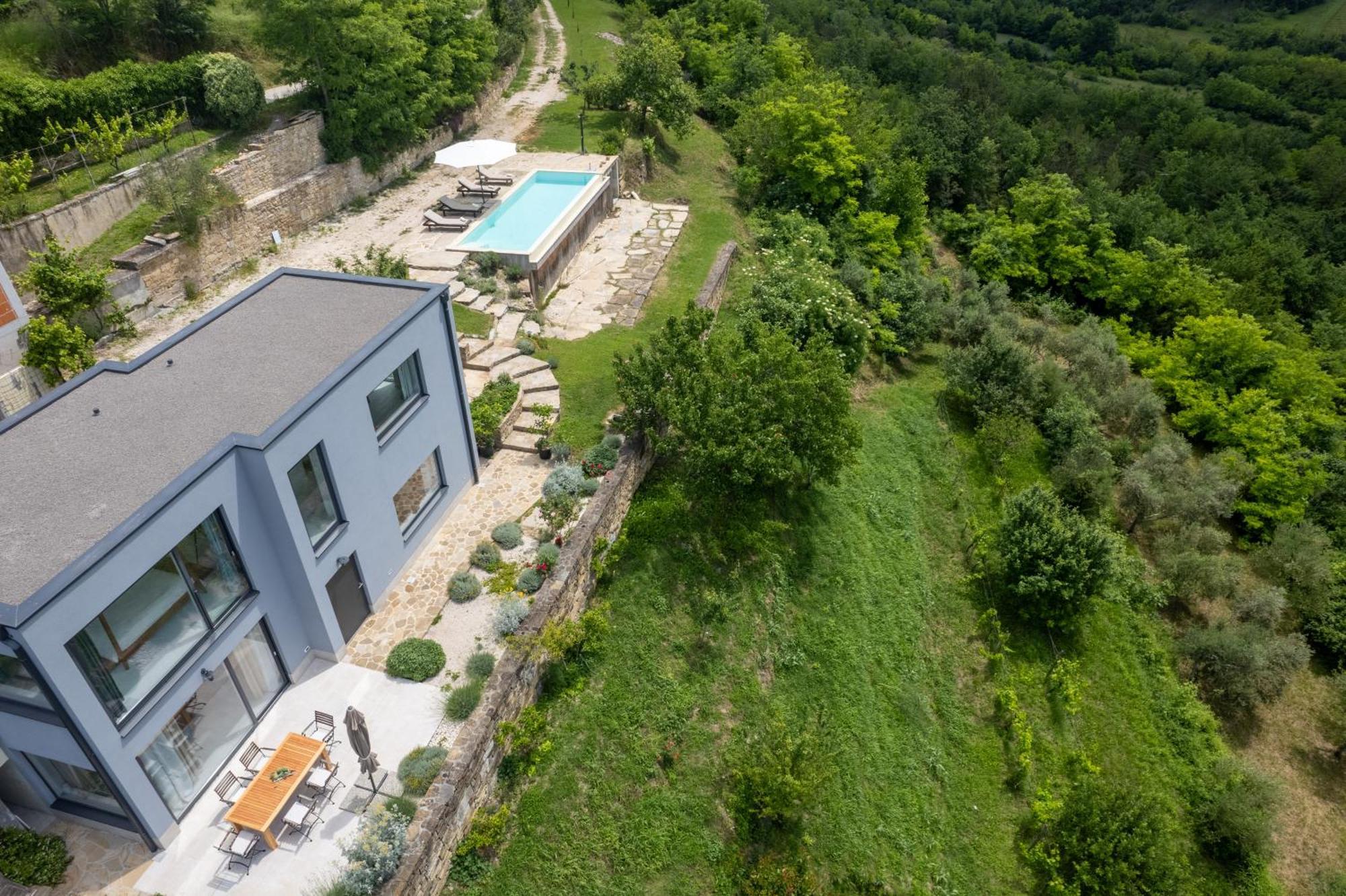 Villa Majestic Eye